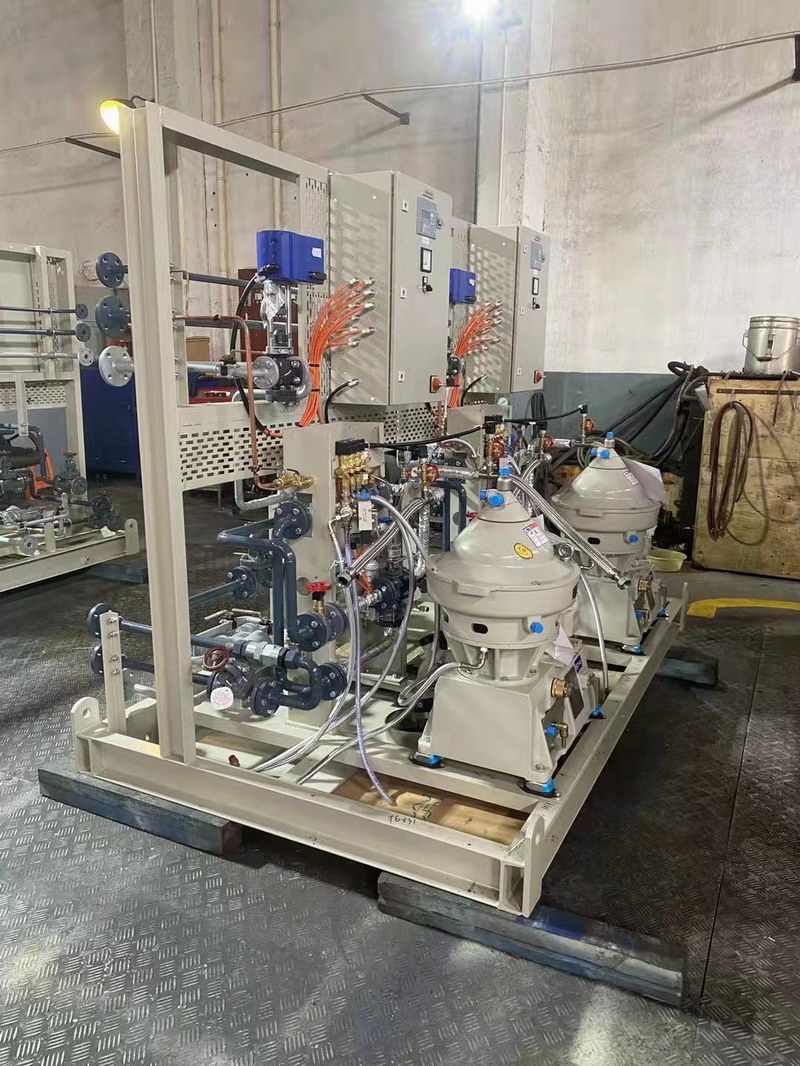 Marine mineral oil separator